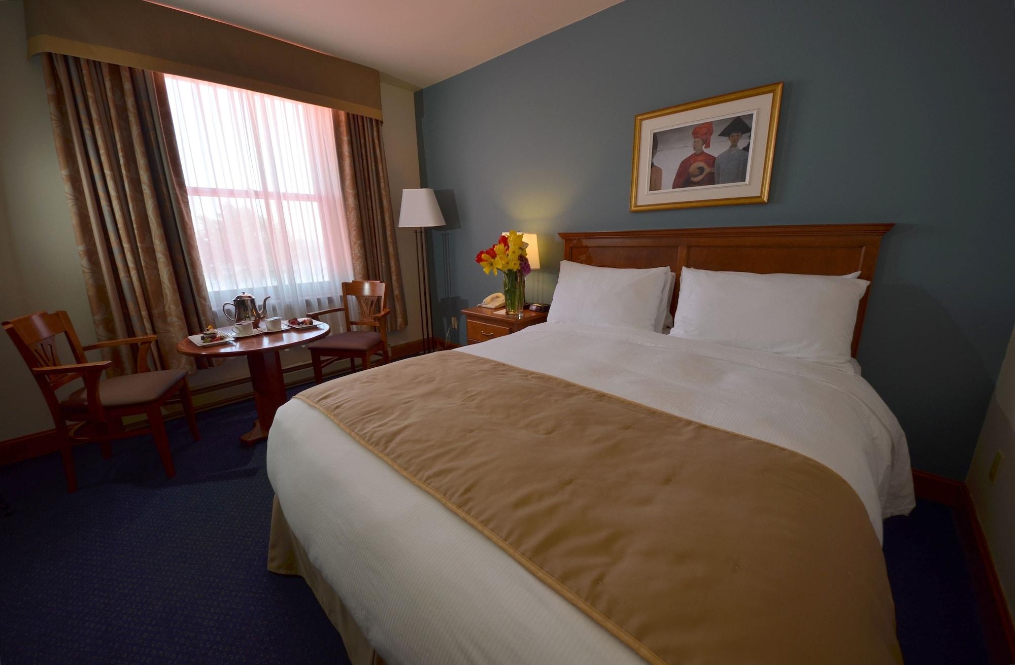 Hotel Тадуссак Экстерьер фото