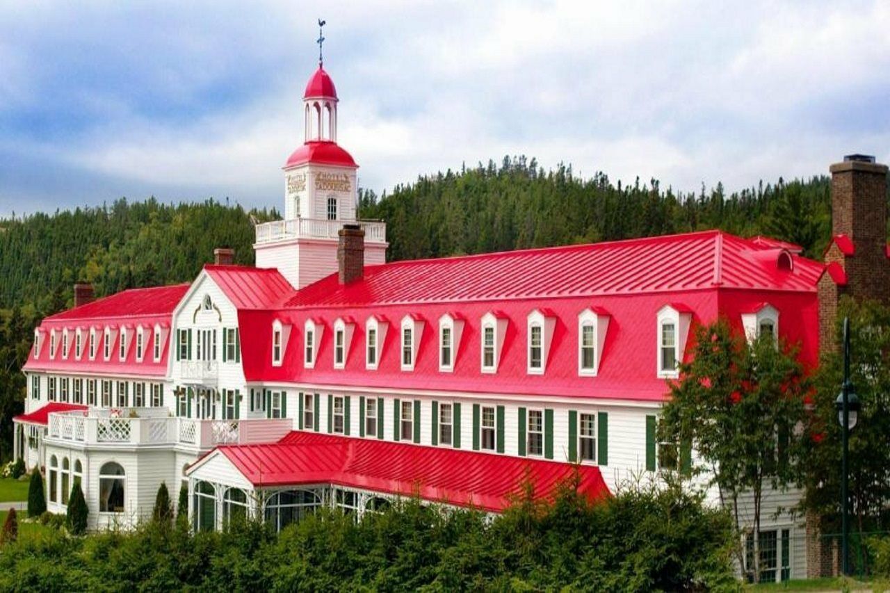 Hotel Тадуссак Экстерьер фото